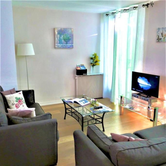 Apartamento Sarlat Family 6P Centre Historique Clim Garage Exterior foto